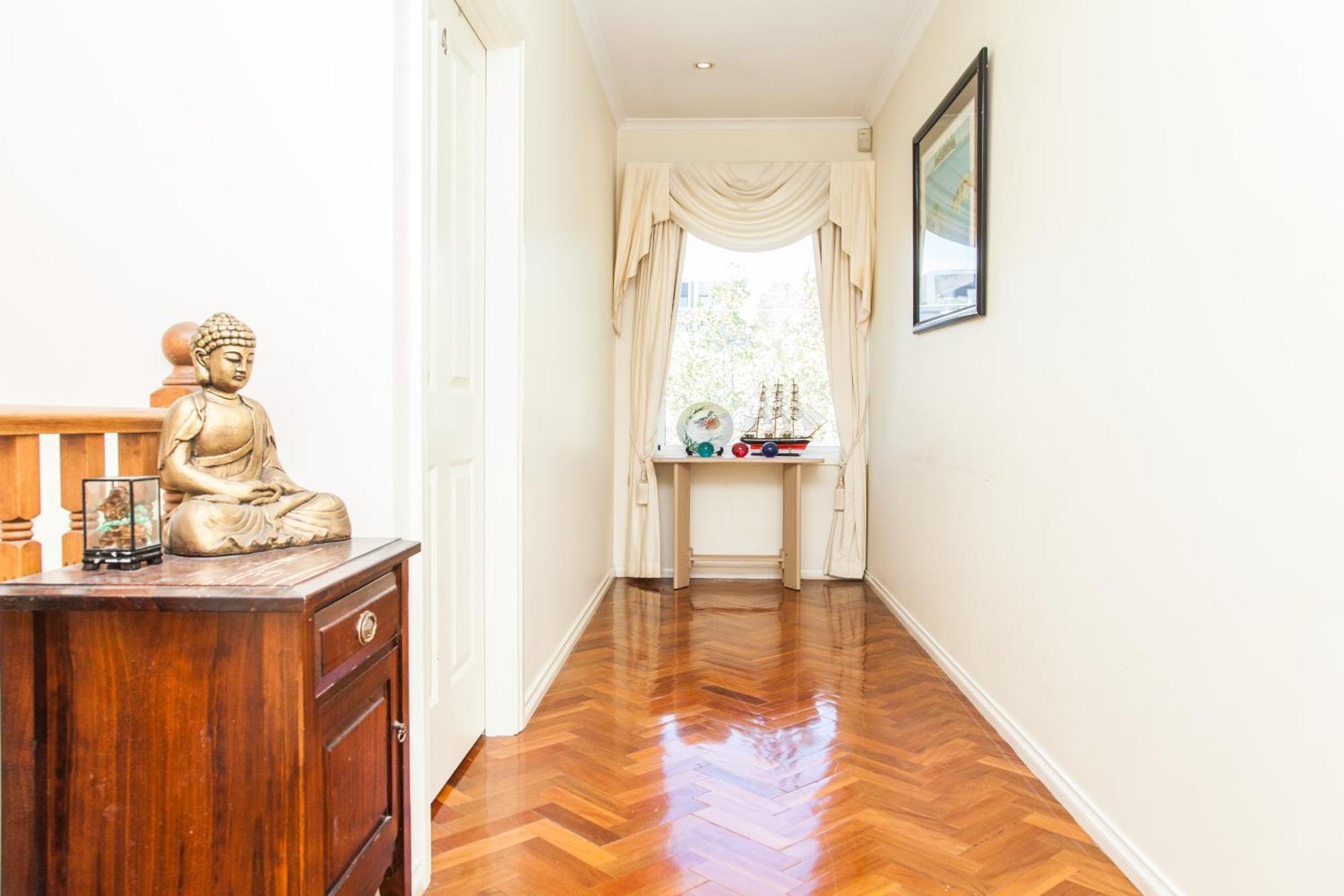 Abbotsford Private Rooms & Pods - 15 Charles Homestay メルボルン エクステリア 写真