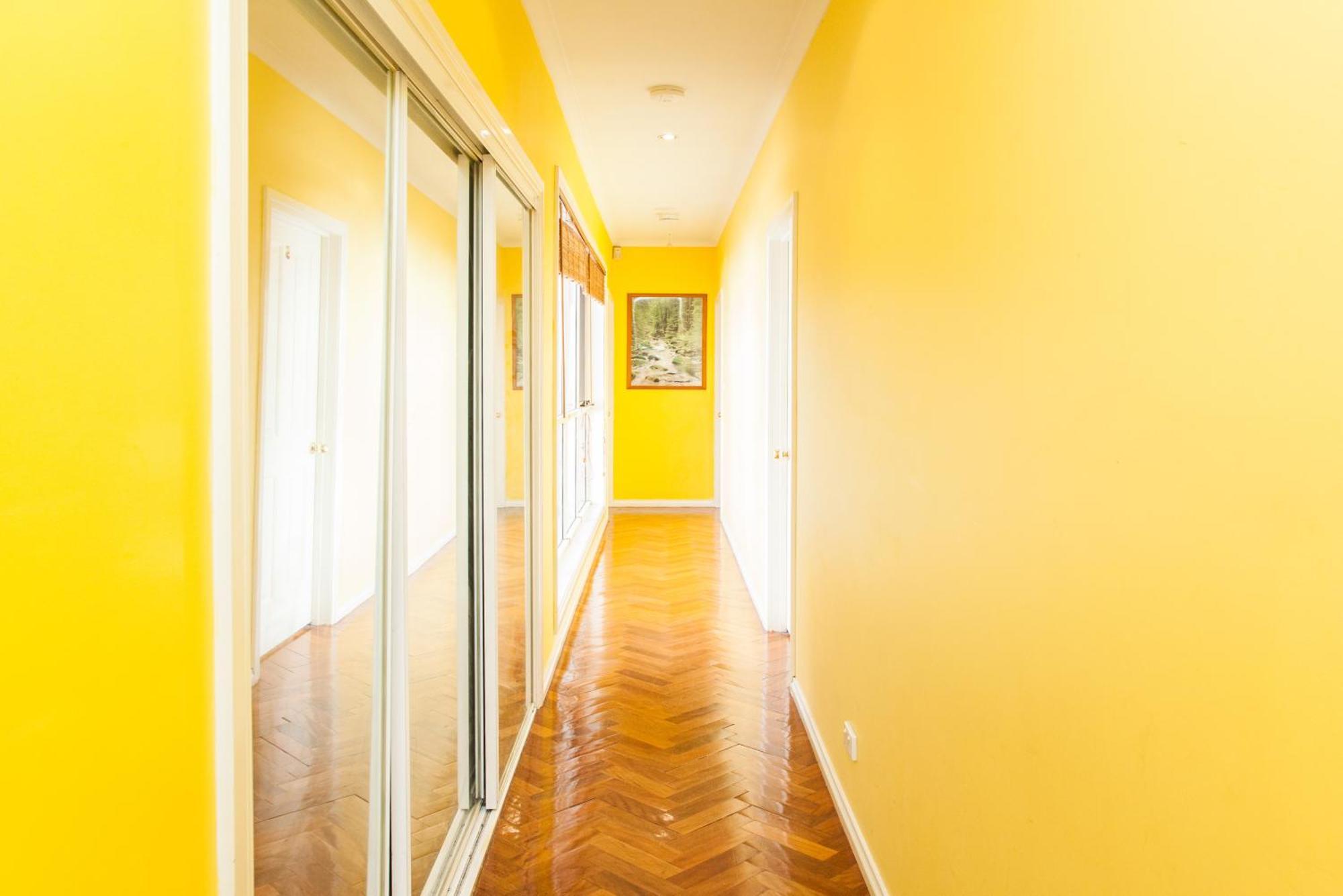 Abbotsford Private Rooms & Pods - 15 Charles Homestay メルボルン エクステリア 写真